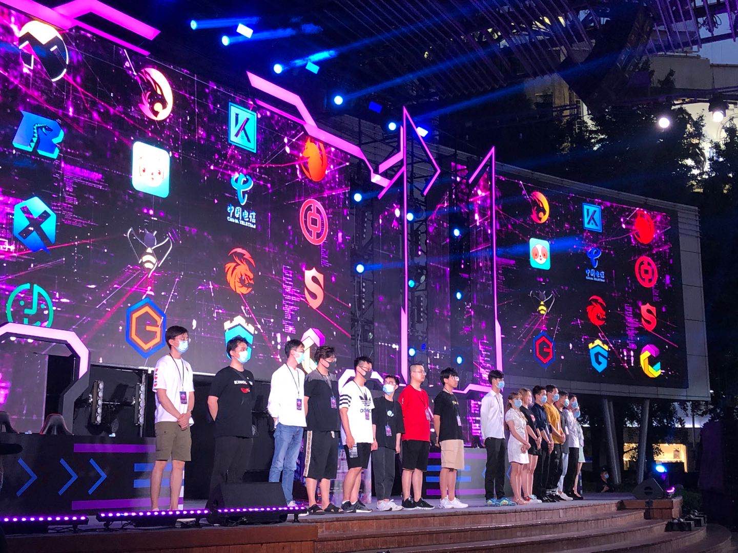 变和战略安 变和战略安