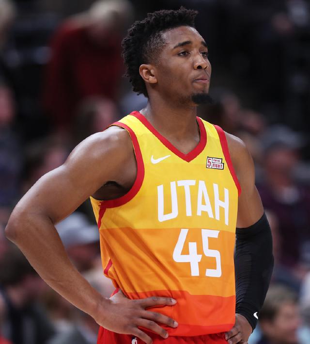 也形象地暴 也形象地暴